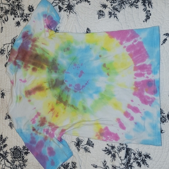 *Donating on 3/12 if not purchased*   Boys Shirt Bundle - Picture 10 of 13